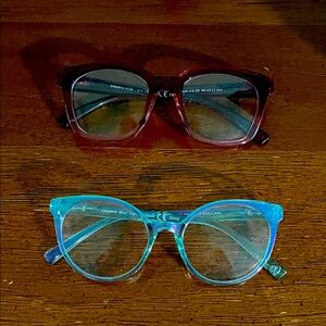 Peepers reading glasses.